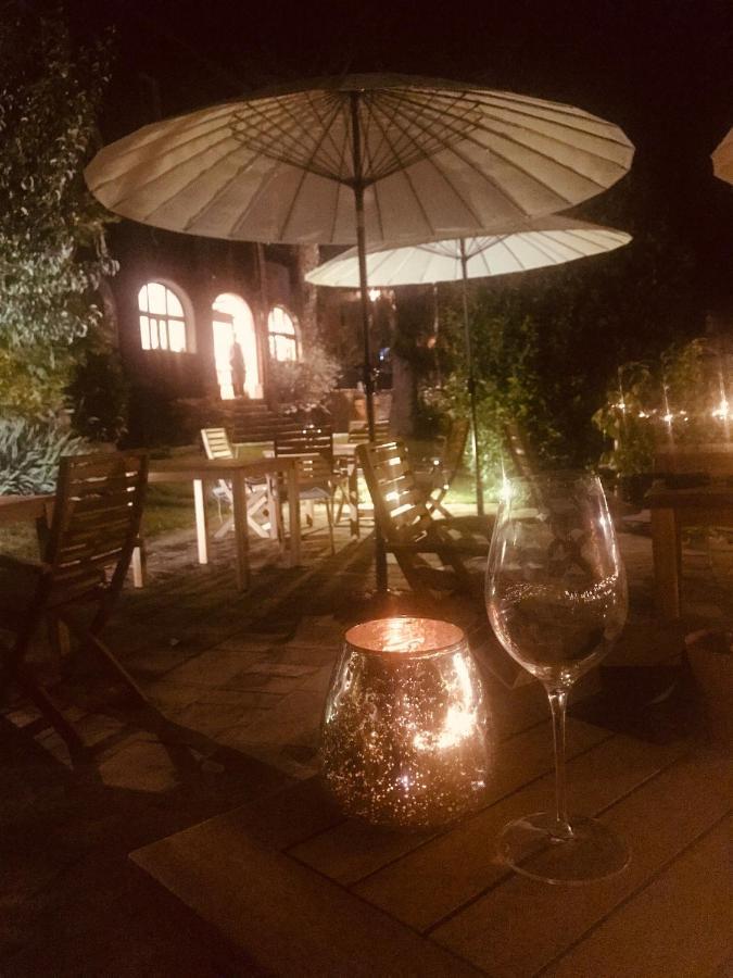 Number 10 Locanda B&B Belvedere Langhe Екстер'єр фото